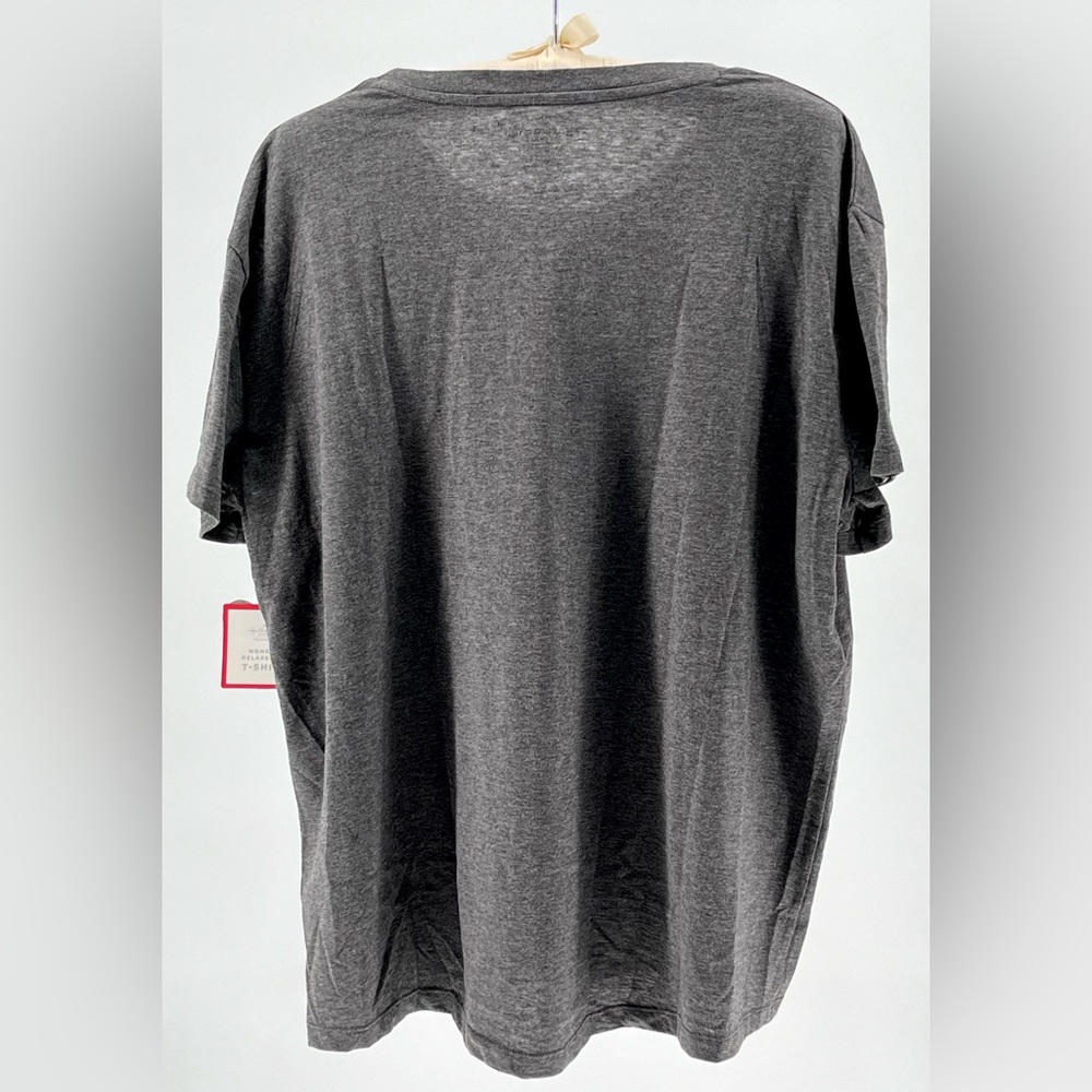 NWT Relaxed Fit Hallmark Channel On, All My Worries Gone! T-Shirt - Picture 3 of 9